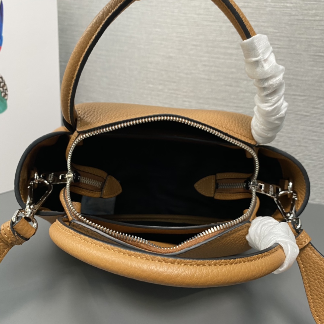 Prada Small Leather Shoulder Bag Handbag Caramel 1BC145